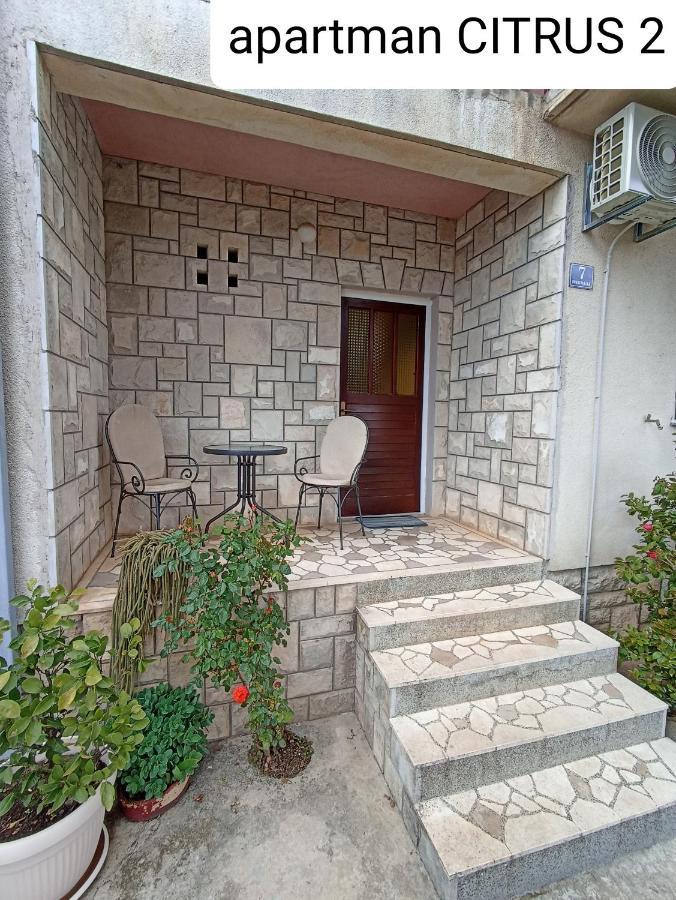 Apartman "Citrus" Trebin Dış mekan fotoğraf