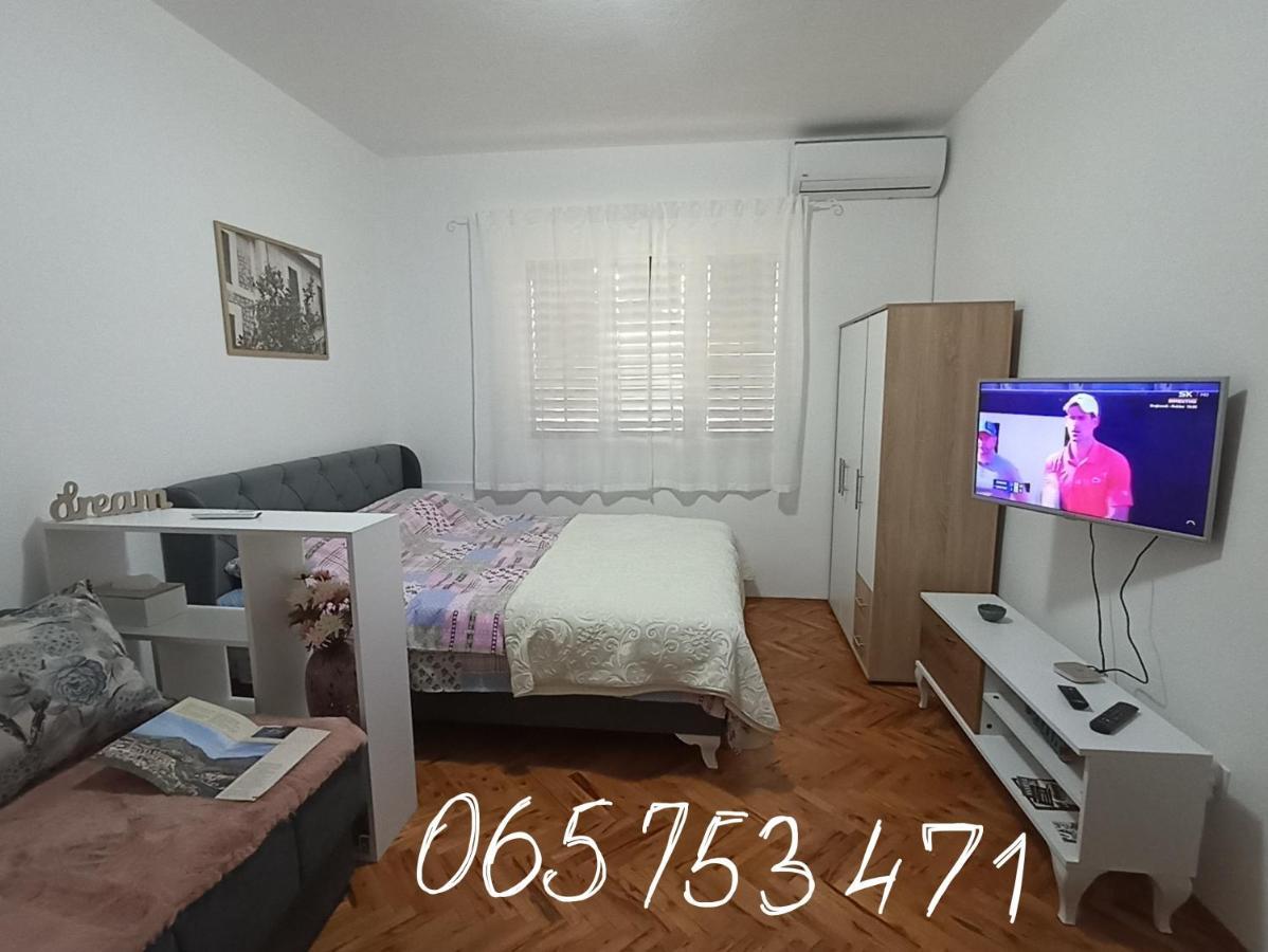 Apartman "Citrus" Trebin Dış mekan fotoğraf