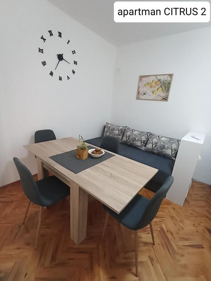 Apartman "Citrus" Trebin Dış mekan fotoğraf