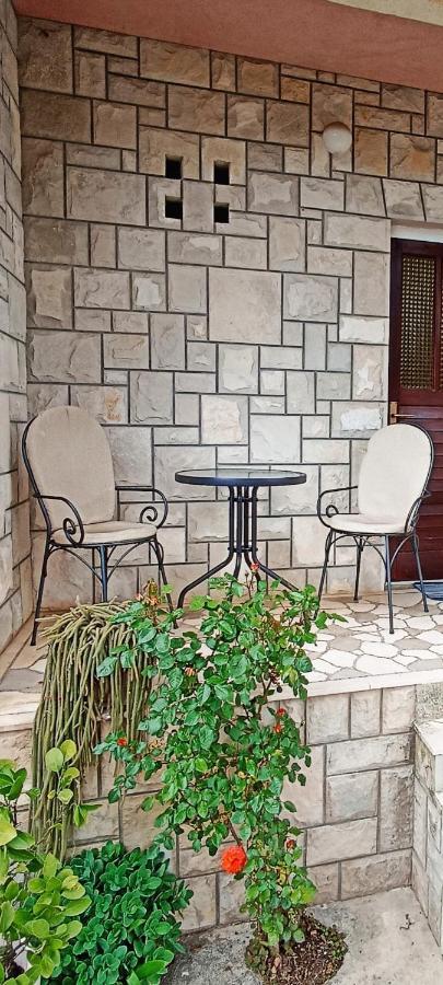 Apartman "Citrus" Trebin Dış mekan fotoğraf